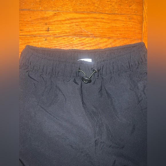 Zara Pants - Picture 3 of 5